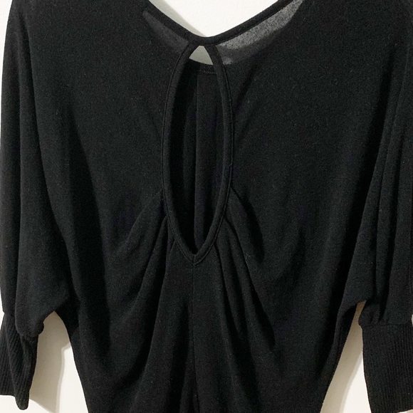 Ya Los Angeles Scoop Neck Sweater Keyhole Back Gathered Front Bat Wing Sleeve 🖤 - Picture 6 of 11